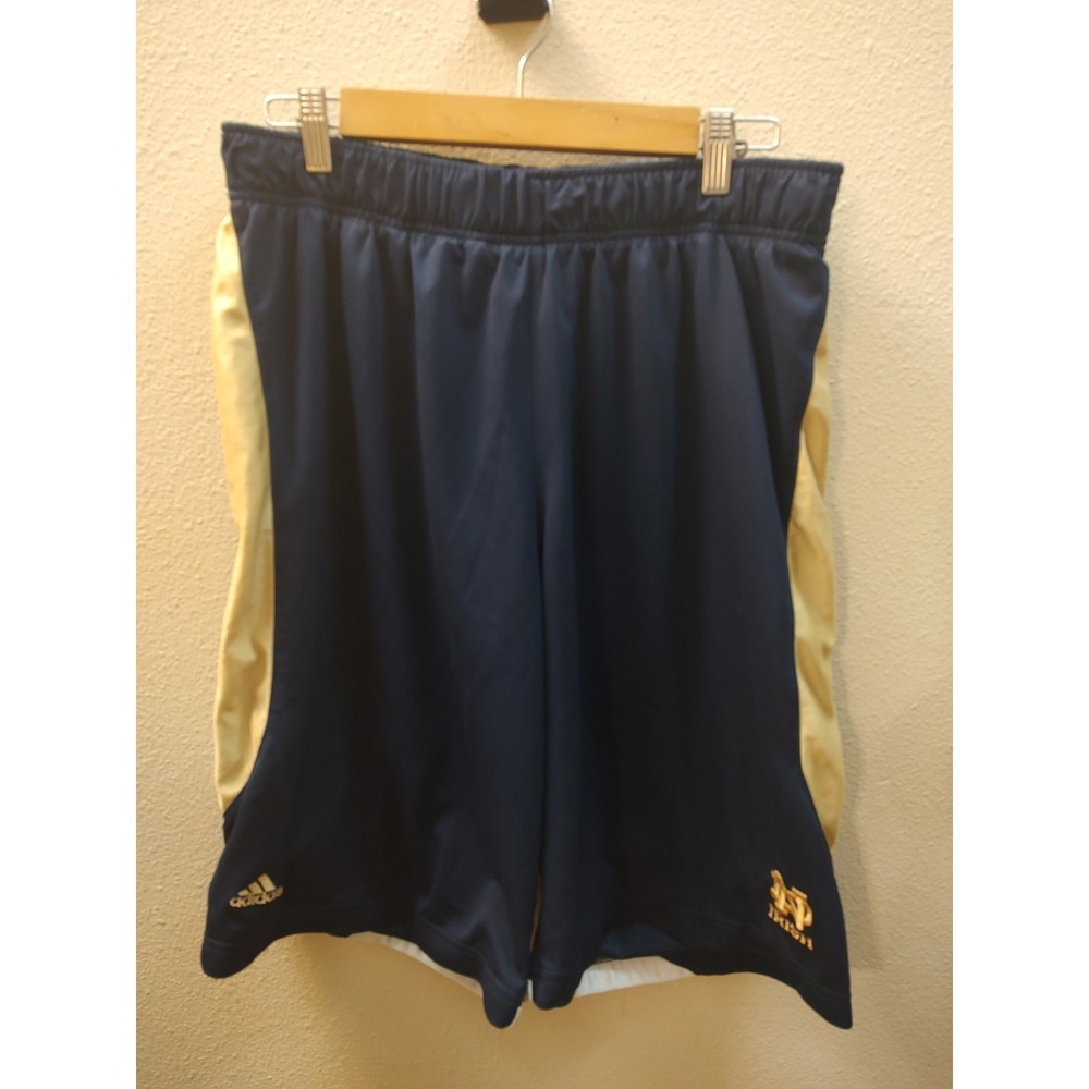 Adidas Notre Dame Fighting Irish Gym Shorts Mens Large Embroidered Logo F9